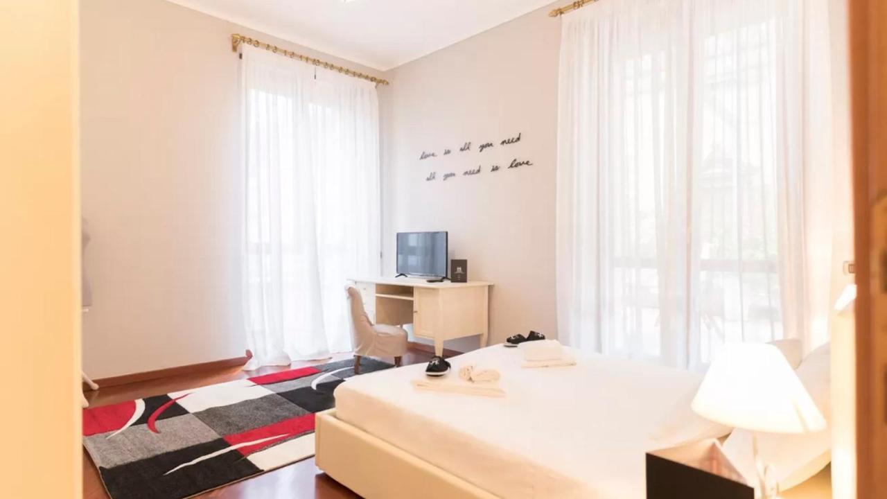 Italianway - Galleria Unione Appartement Milaan Buitenkant foto