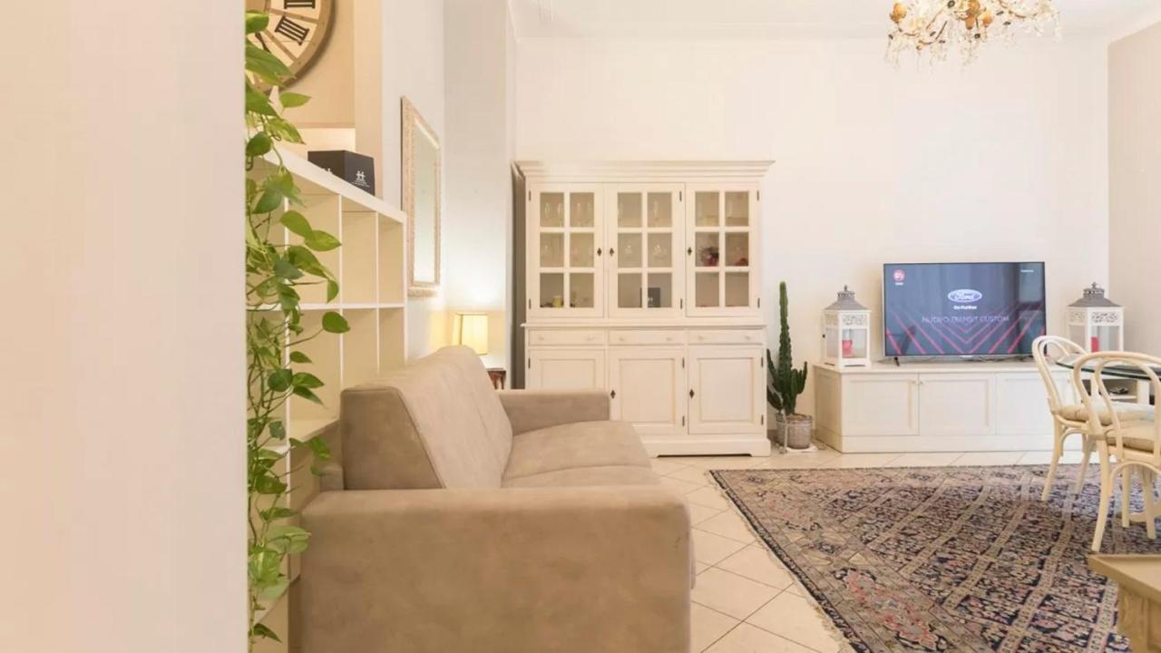 Italianway - Galleria Unione Appartement Milaan Buitenkant foto